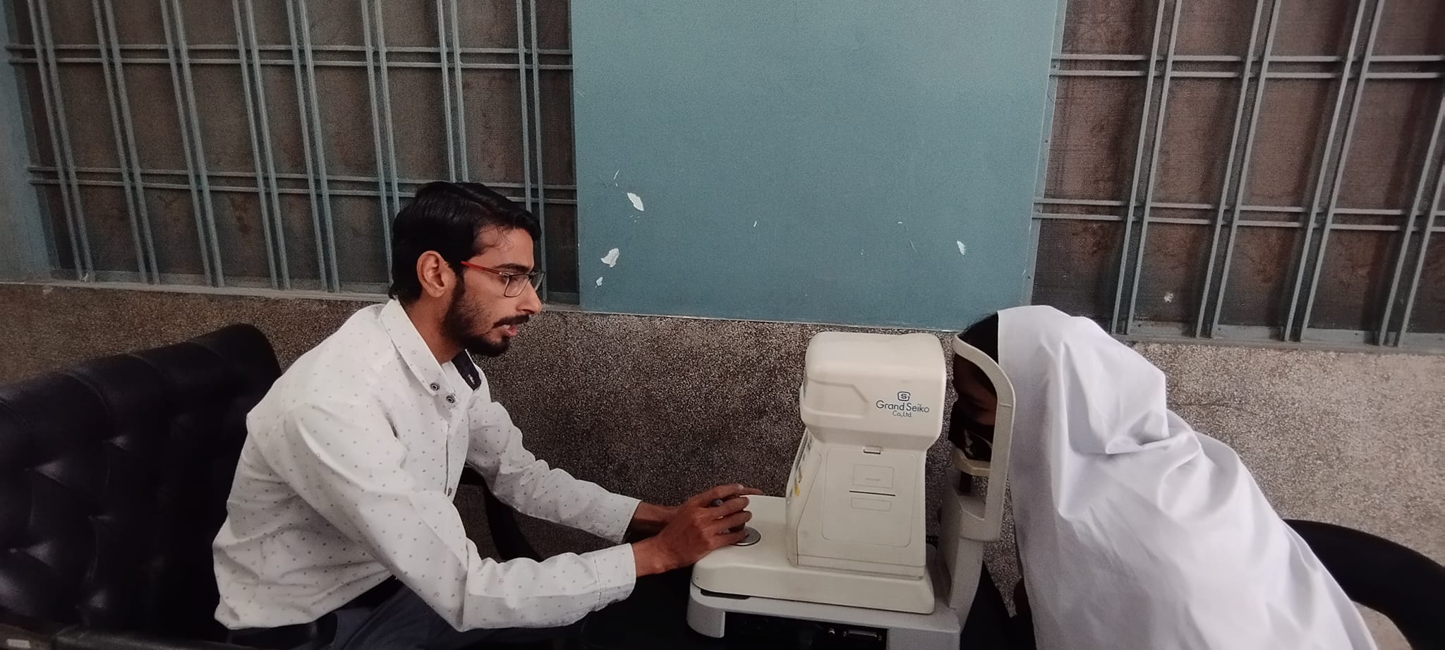 POB trust Free Eye Camp at Sukkur Schools